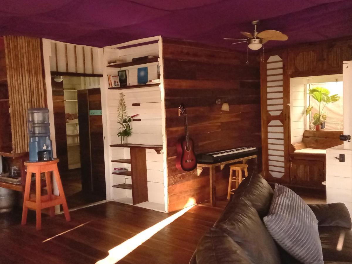 شقة Casa Lumiere بوكاس تاون المظهر الخارجي الصورة